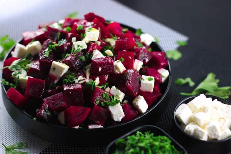 Healthy Beetroot and Feta Salad - This salad has the perfect balance of sweet and salty from the beetroot and feta cheese - SO good! Super healthy and tastes even better! | ScrambledChefs.com