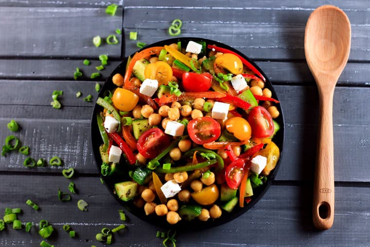Greek-Chickpea-Salad-_-Scrambled-Chefs-14